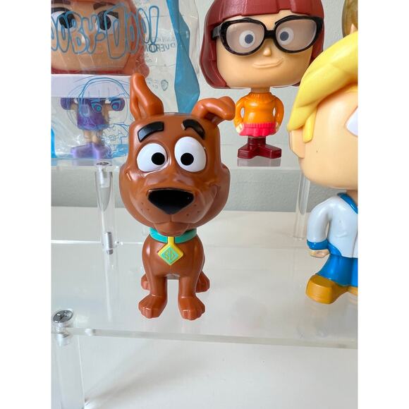 McDonald's Scooby-Doo Bobbleheads Complete Set 2021 - Picture 3 of 7
